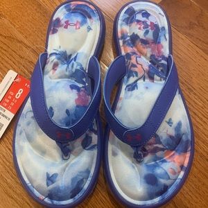 NWT Under Armour Flip Flops